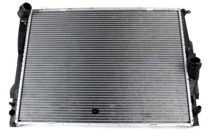 BMW Radiator (w/ Auto Trans) (N52) 17117562079 - Behr 376782071